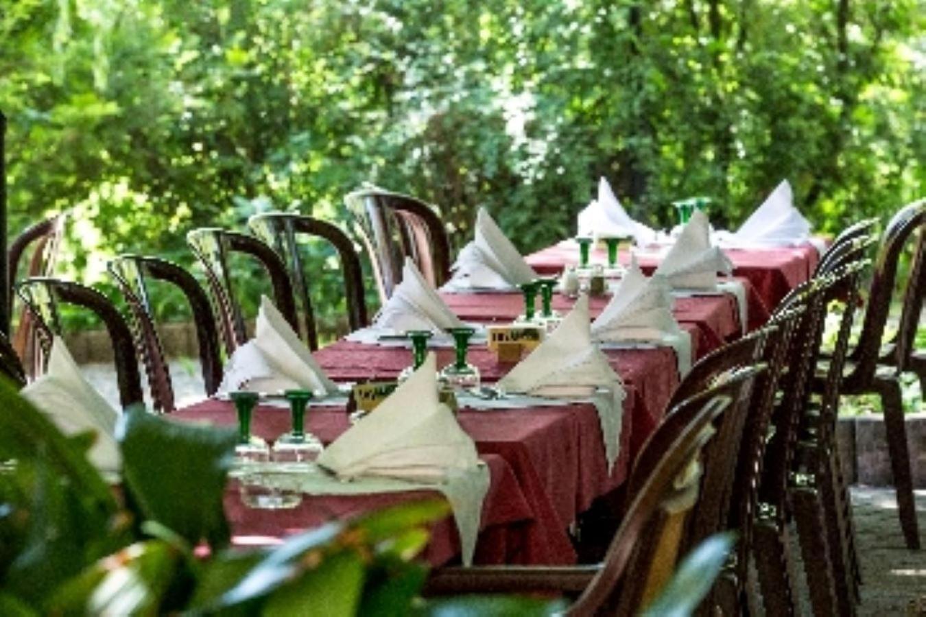 Hotel Restaurant Pavillon Carina แก็ป ภายนอก รูปภาพ